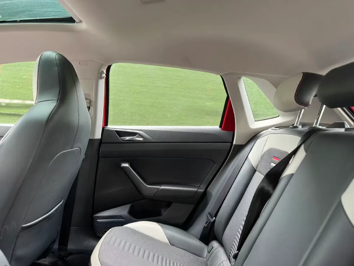 2021 Bestune T55 1.5T 169HP L4 7DCT,autocango,china used car exporter,china ev exporter,chinese used car exporter,chinese used ev exporter