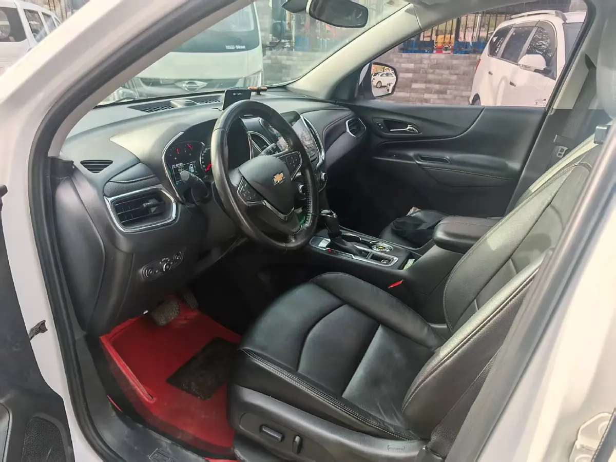 2018 Chevrolet Equinox 1.5T 180HP L4 6AT,autocango,china used car exporter,china ev exporter,chinese used car exporter,chinese used ev exporter