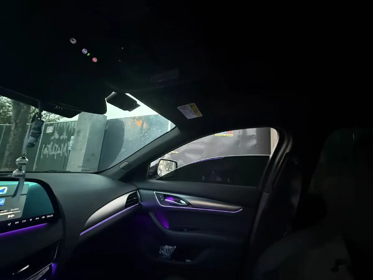 2025 Cadillac CT5 2.0T 237HP L4 10AT,autocango,china used car exporter,china ev exporter,chinese used car exporter,chinese used ev exporter