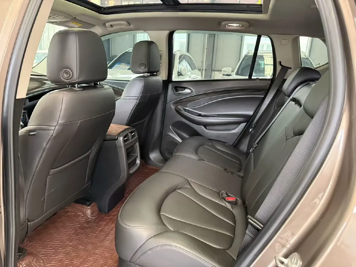 2019 Chevrolet Equinox 2.0T 260HP L4 9AT,autocango,china used car exporter,china ev exporter,chinese used car exporter,chinese used ev exporter