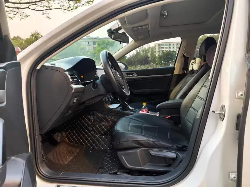 2022 Volkswagen Sagitar 1.2T 116HP L4 7DCT,autocango,china used car exporter,china ev exporter,chinese used car exporter,chinese used ev exporter
