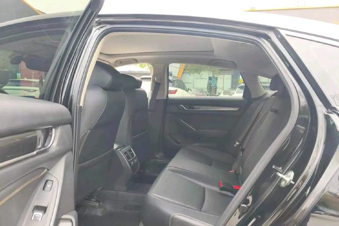 2022 Honda Accord 2.0L 146HP L4 E-CVT Hybrid,autocango,china used car exporter,china ev exporter,chinese used car exporter,chinese used ev exporter