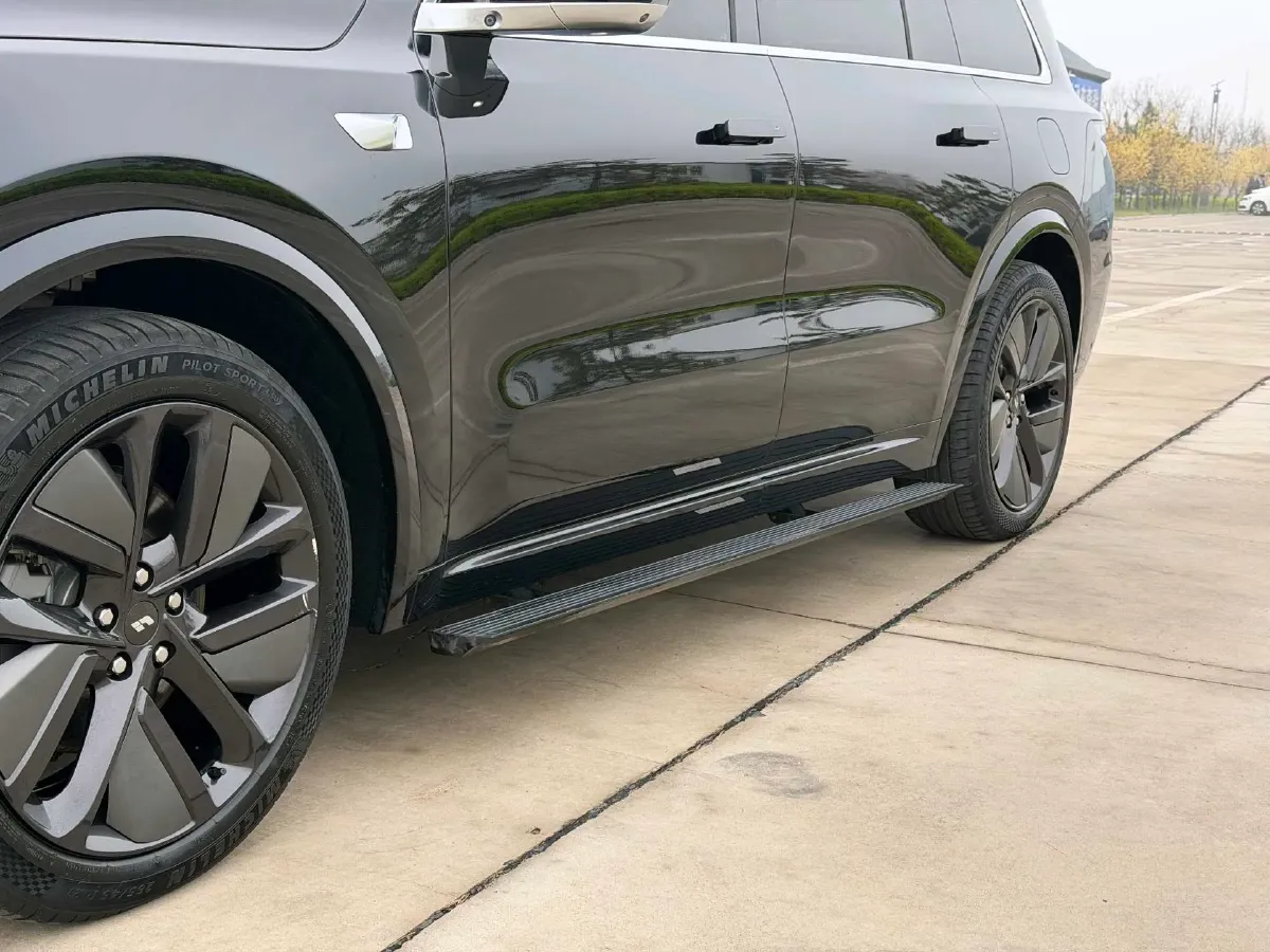 2022 Li L9 Range Extended 154HP REEV 42.6KWH,autocango,china used car exporter,china ev exporter,chinese used car exporter,chinese used ev exporter