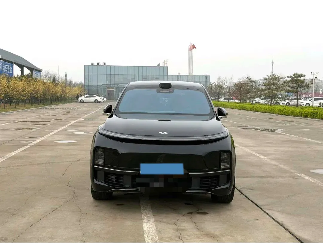 2022 Li L9 Range Extended 154HP REEV 42.6KWH,autocango,china used car exporter,china ev exporter,chinese used car exporter,chinese used ev exporter