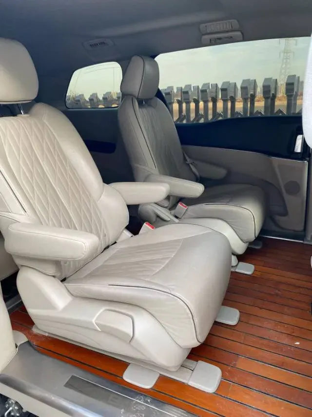 2021 Buick GL8 2.0T 237HP L4 9AT,autocango,china used car exporter,china ev exporter,chinese used car exporter,chinese used ev exporter