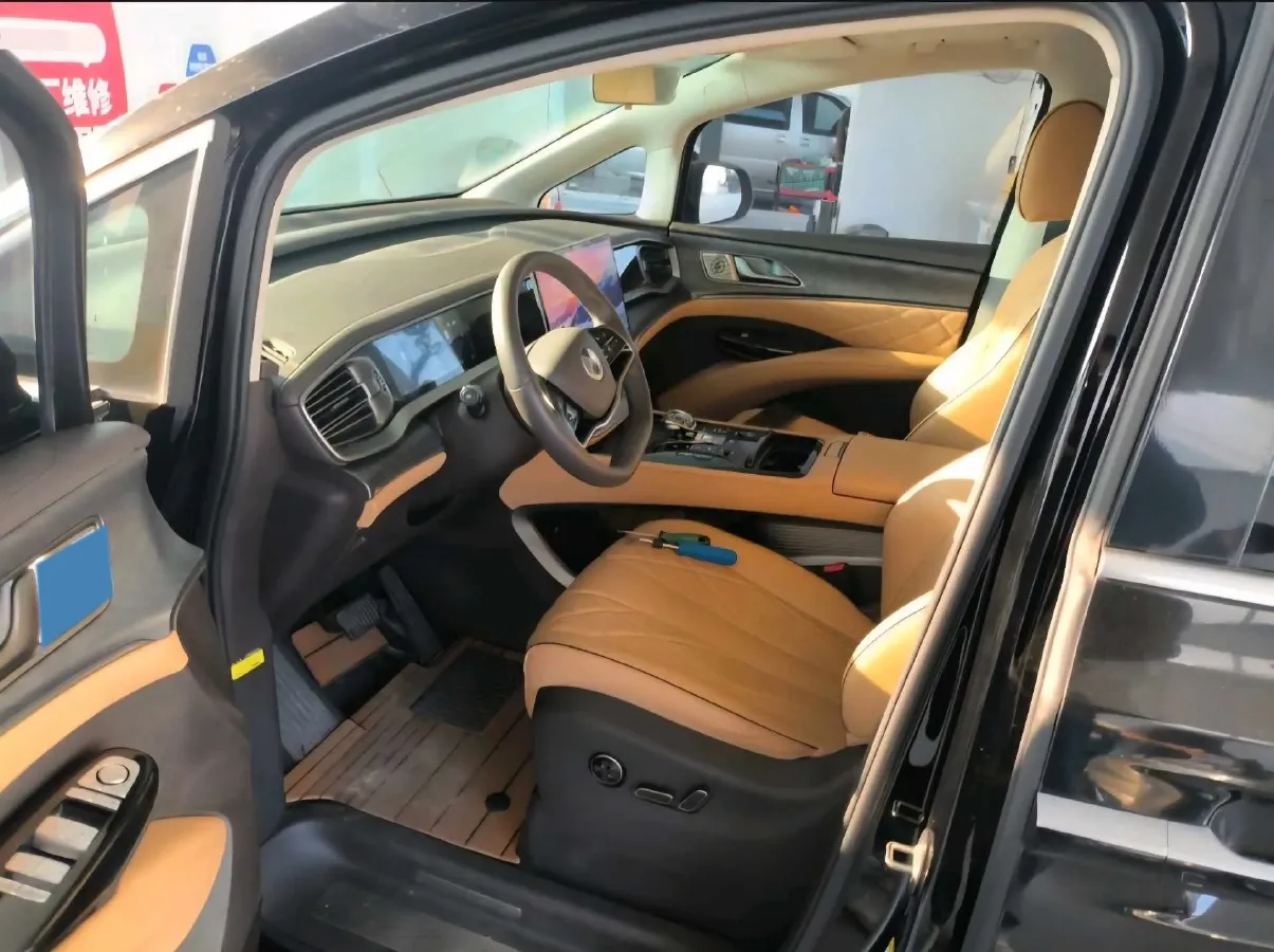 2024 Denza D9 1.5T 139HP L4 E-CVT PHEV 20.39KWH,autocango,china used car exporter,china ev exporter,chinese used car exporter,chinese used ev exporter