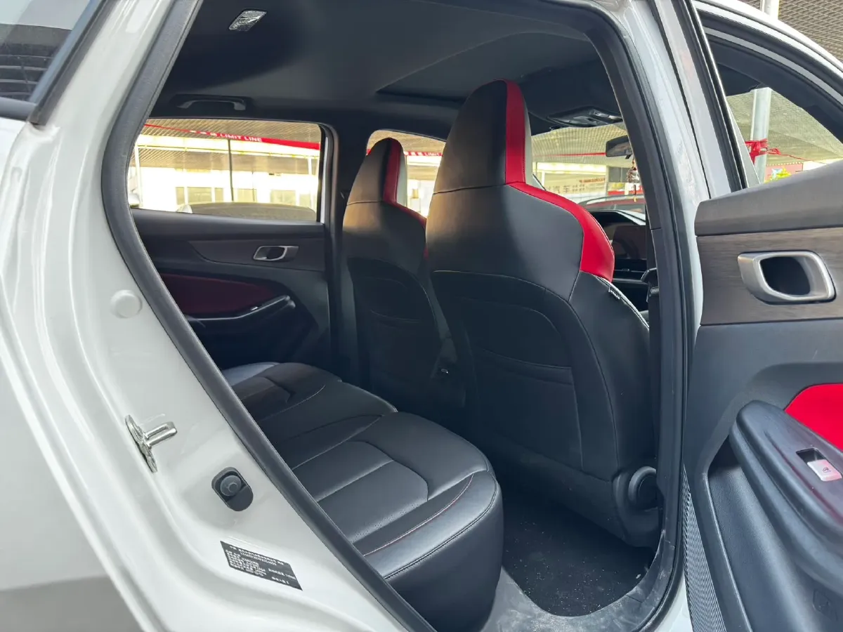 2023 ChangAn CS55 Plus 1.5T 188HP L4 7DCT,autocango,china used car exporter,china ev exporter,chinese used car exporter,chinese used ev exporter