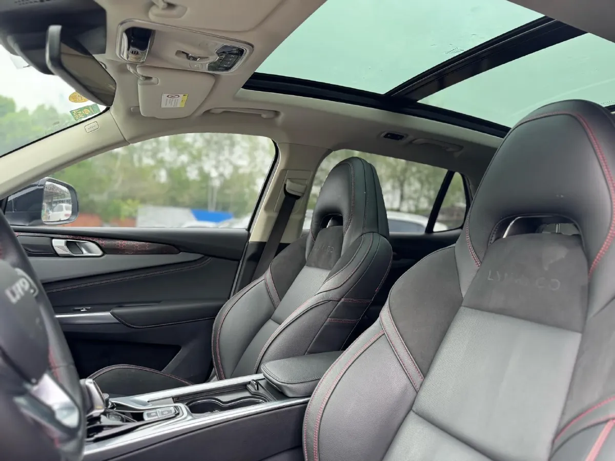 2019 LYNK&CO 01 2.0T 190HP L4 7DCT,autocango,china used car exporter,china ev exporter,chinese used car exporter,chinese used ev exporter