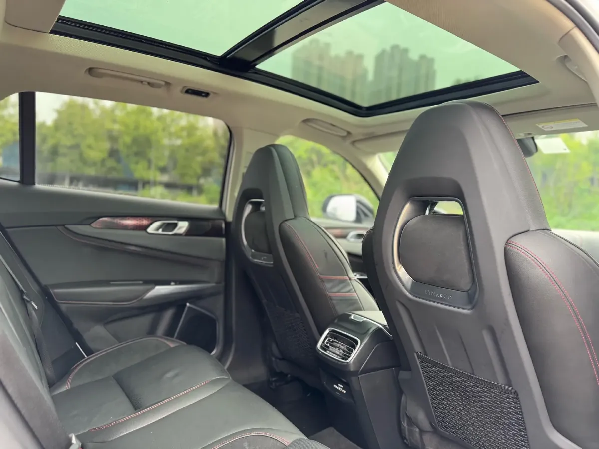 2019 LYNK&CO 01 2.0T 190HP L4 7DCT,autocango,china used car exporter,china ev exporter,chinese used car exporter,chinese used ev exporter