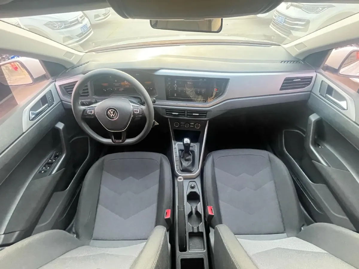 2023 Volkswagen Polo 1.5L 110HP L4 6AT,autocango,china used car exporter,china ev exporter,chinese used car exporter,chinese used ev exporter