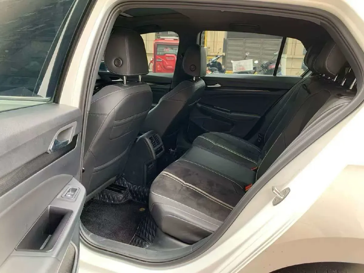 2021 Volkswagen Golf 1.4T 150HP L4 7DCT,autocango,china used car exporter,china ev exporter,chinese used car exporter,chinese used ev exporter