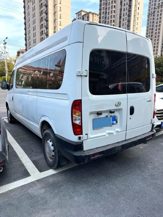 2020 MAXUS XinTu V80 2.5T 136HP L4 6MT,autocango,china used car exporter,china ev exporter,chinese used car exporter,chinese used ev exporter