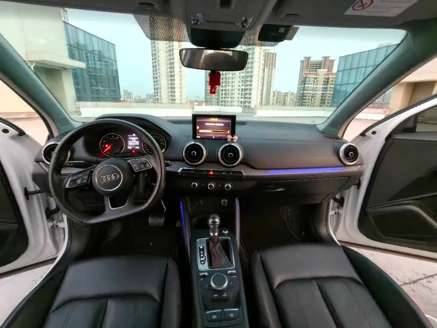 2022 Audi Q2L 1.4T 150HP L4 7DCT,autocango,china used car exporter,china ev exporter,chinese used car exporter,chinese used ev exporter