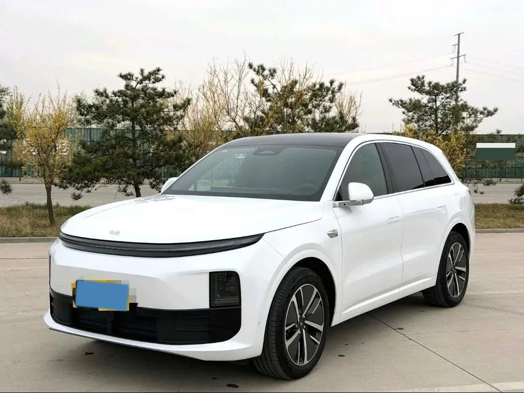 2024 Li L6 Range Extended 154HP L4 REEV 36.8KWH,autocango,china used car exporter,china ev exporter,chinese used car exporter,chinese used ev exporter