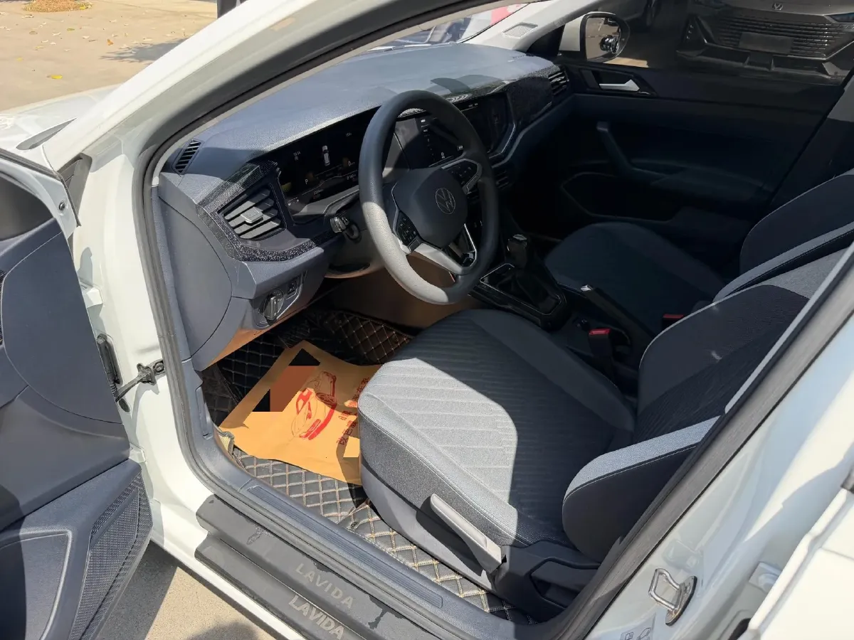 2023 Volkswagen Lavida 1.5L 110HP L4 6AT,autocango,china used car exporter,china ev exporter,chinese used car exporter,chinese used ev exporter