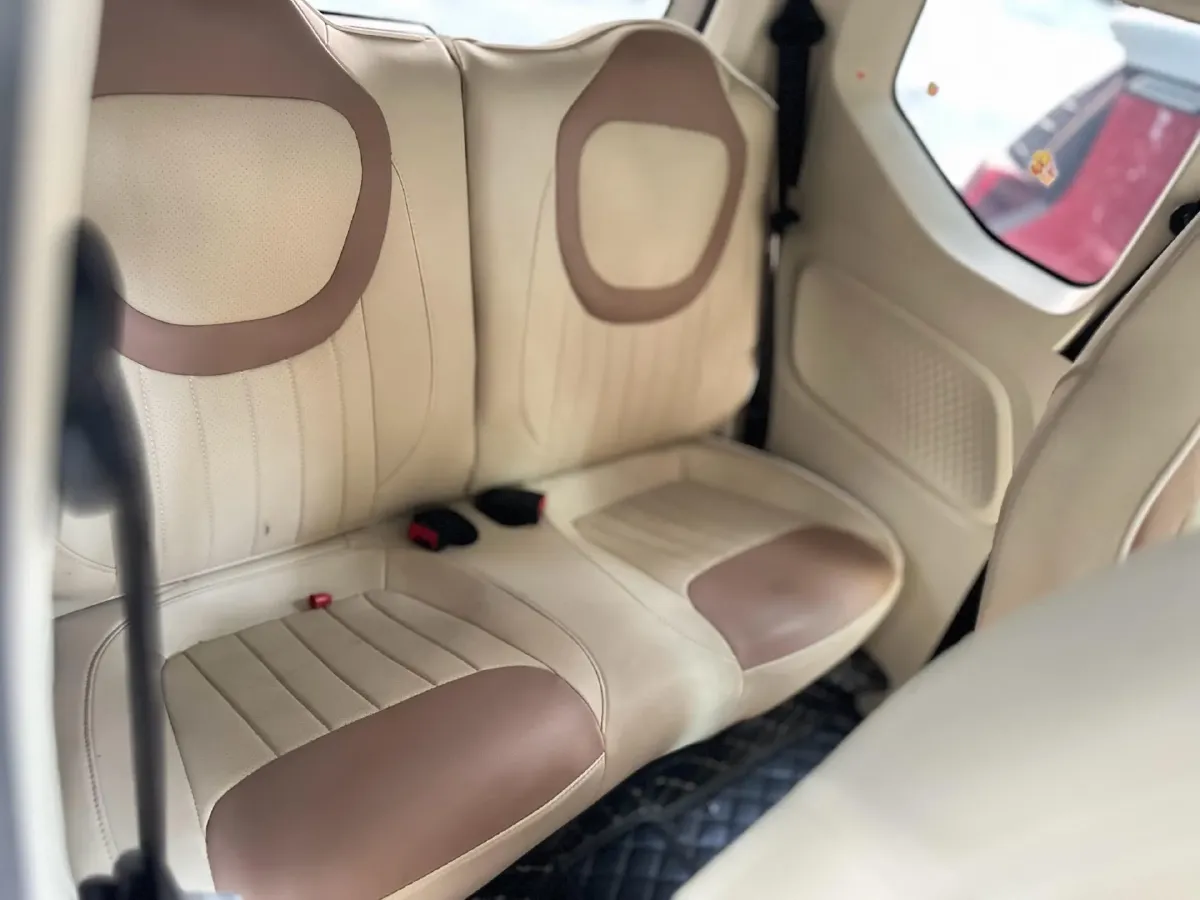 2024 WuLing HongGuang MINI EV BEV 17.3KWH,autocango,china used car exporter,china ev exporter,chinese used car exporter,chinese used ev exporter