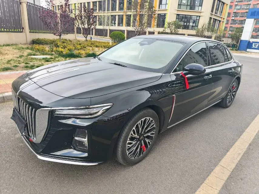 2024 HongQi H5 2.0T 224HP L4 8AT,autocango,china used car exporter,china ev exporter,chinese used car exporter,chinese used ev exporter