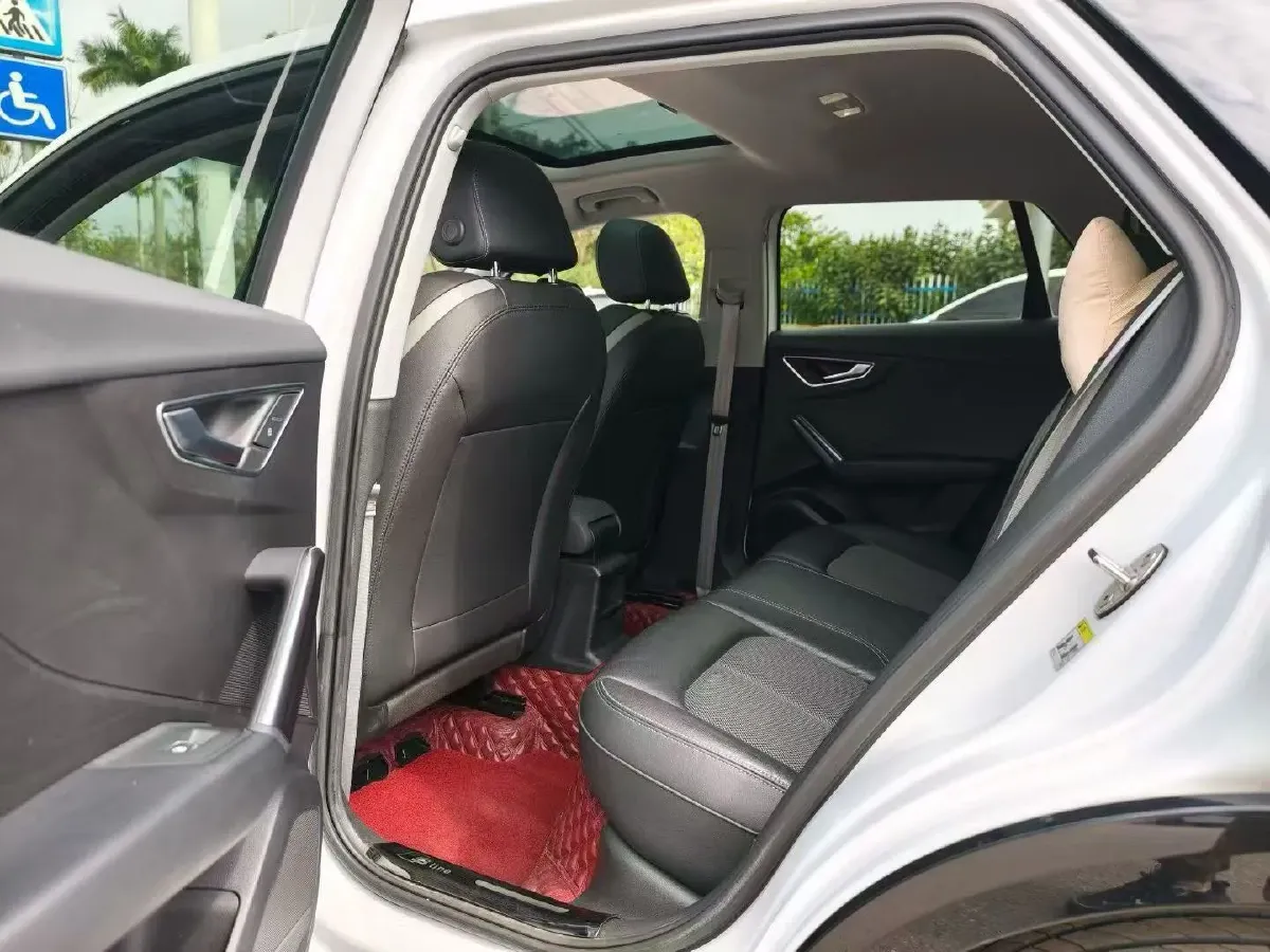 2021 Audi Q2L 1.4T 150HP L4 7DCT,autocango,china used car exporter,china ev exporter,chinese used car exporter,chinese used ev exporter