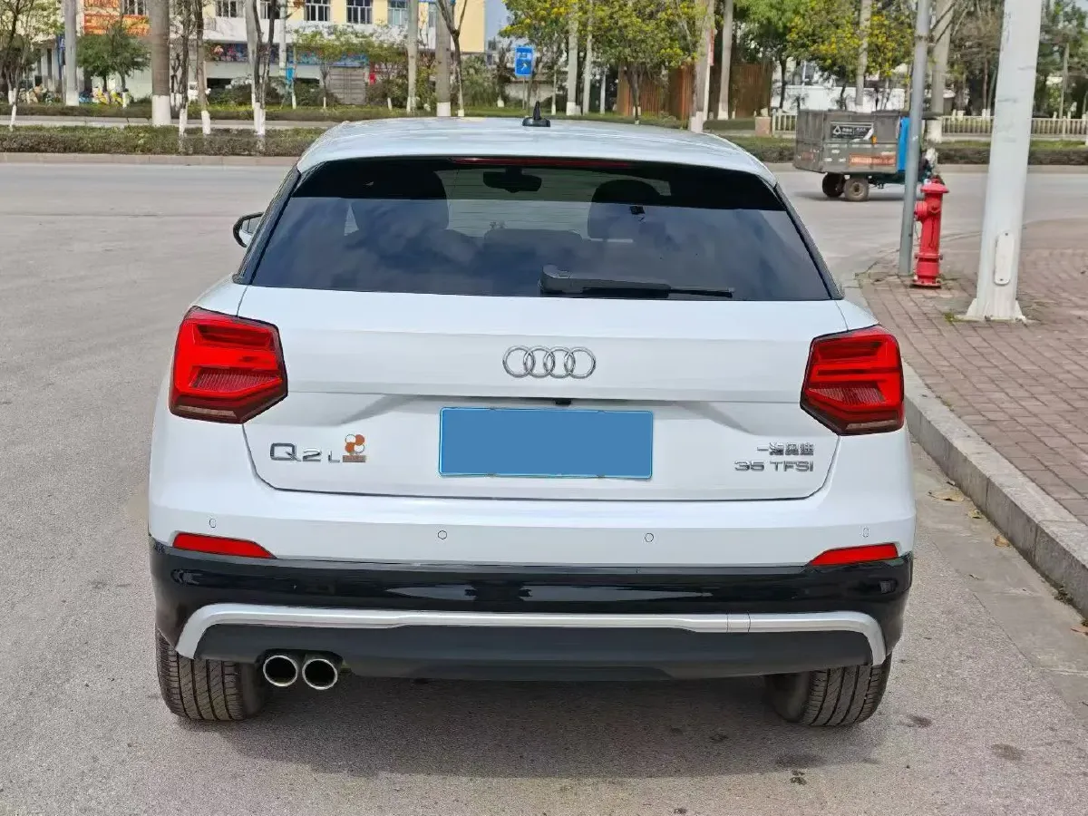 2021 Audi Q2L 1.4T 150HP L4 7DCT,autocango,china used car exporter,china ev exporter,chinese used car exporter,chinese used ev exporter