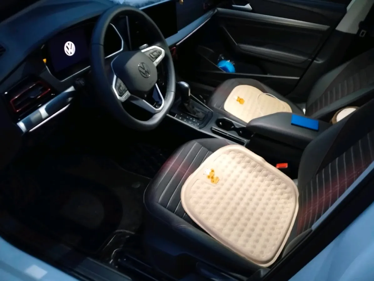 2024 Volkswagen Lavida 1.5T 160HP L4 7DCT,autocango,china used car exporter,china ev exporter,chinese used car exporter,chinese used ev exporter