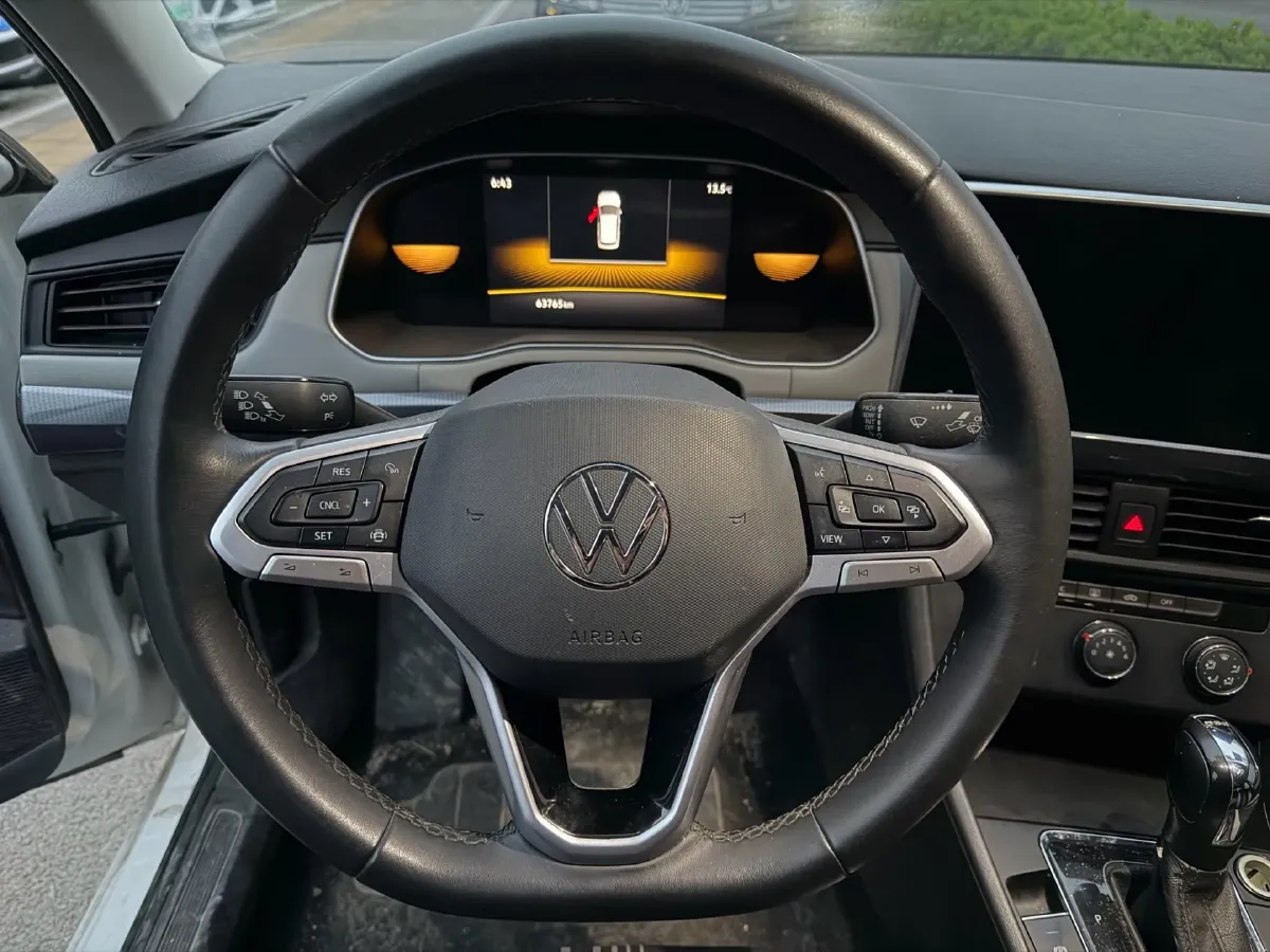 2023 Volkswagen Bora 1.2T 116HP L4 7DCT,autocango,china used car exporter,china ev exporter,chinese used car exporter,chinese used ev exporter