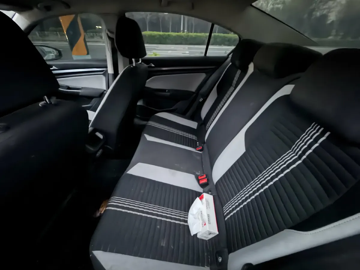 2023 Volkswagen Bora 1.2T 116HP L4 7DCT,autocango,china used car exporter,china ev exporter,chinese used car exporter,chinese used ev exporter