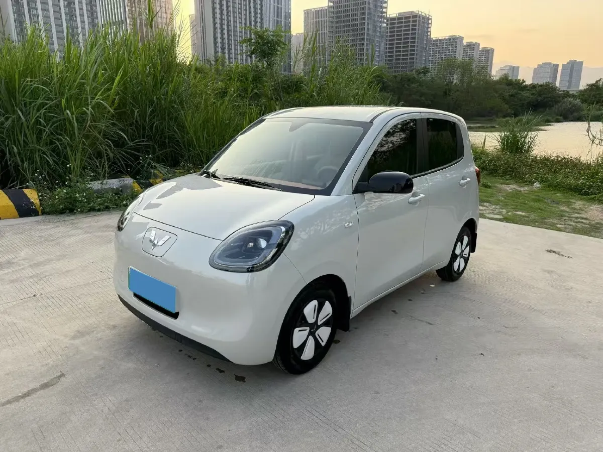 2025 WuLing HongGuang MINI EV BEV 16.2KWH,autocango,china used car exporter,china ev exporter,chinese used car exporter,chinese used ev exporter