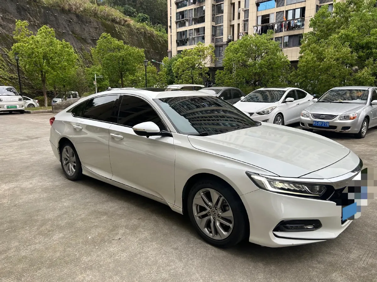 2021 Honda Accord 1.5T 194HP L4 CVT,autocango,china used car exporter,china ev exporter,chinese used car exporter,chinese used ev exporter
