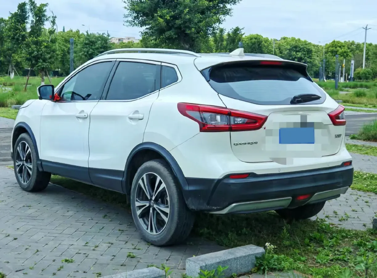 2022 Nissan Qashqai 2.0L 151HP L4 CVT,autocango,china used car exporter,china ev exporter,chinese used car exporter,chinese used ev exporter