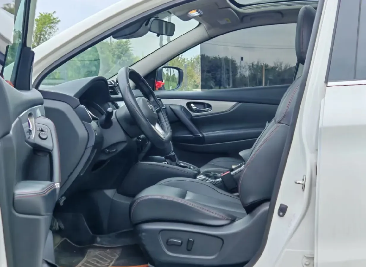 2022 Nissan Qashqai 2.0L 151HP L4 CVT,autocango,china used car exporter,china ev exporter,chinese used car exporter,chinese used ev exporter