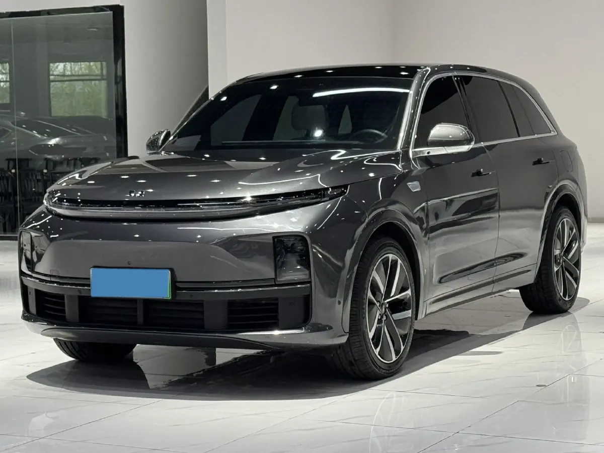 2023 Li L7 Range Extended 154HP REEV 40.9KWH,autocango,china used car exporter,china ev exporter,chinese used car exporter,chinese used ev exporter