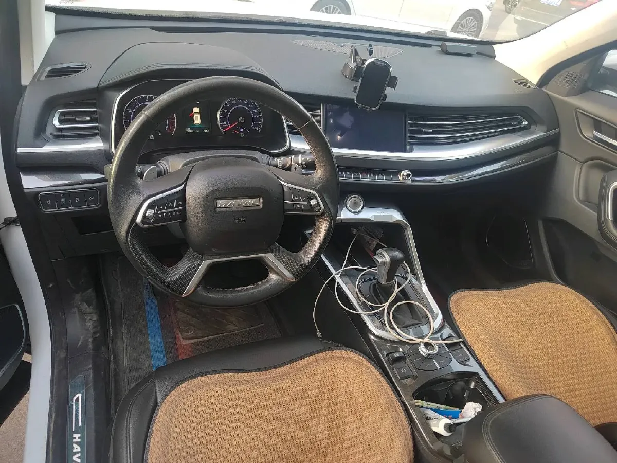 2018 Haval H6 1.5T 169HP L4 7DCT,autocango,china used car exporter,china ev exporter,chinese used car exporter,chinese used ev exporter