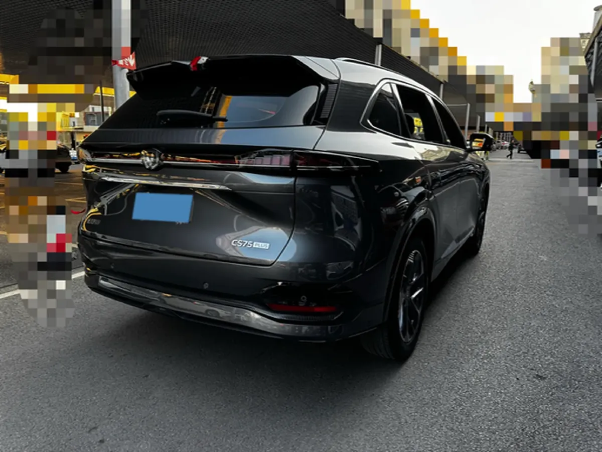 2025 ChangAn CS75 Plus 1.5T 192HP L4 8AT,autocango,china used car exporter,china ev exporter,chinese used car exporter,chinese used ev exporter