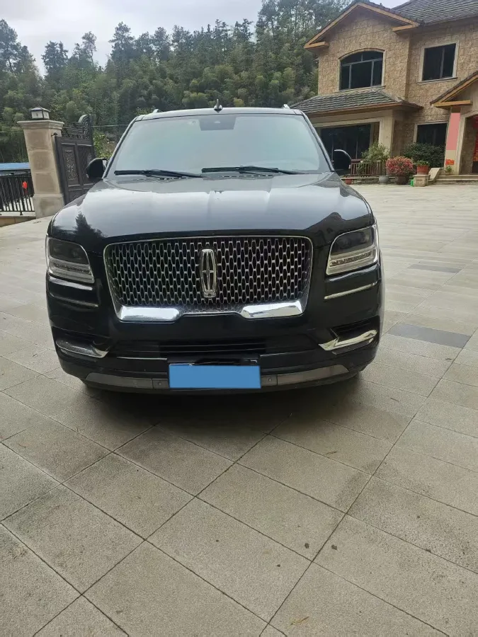 2020 Lincoln Navigator 3.5T 388HP V6 10AT,autocango,china used car exporter,china ev exporter,chinese used car exporter,chinese used ev exporter