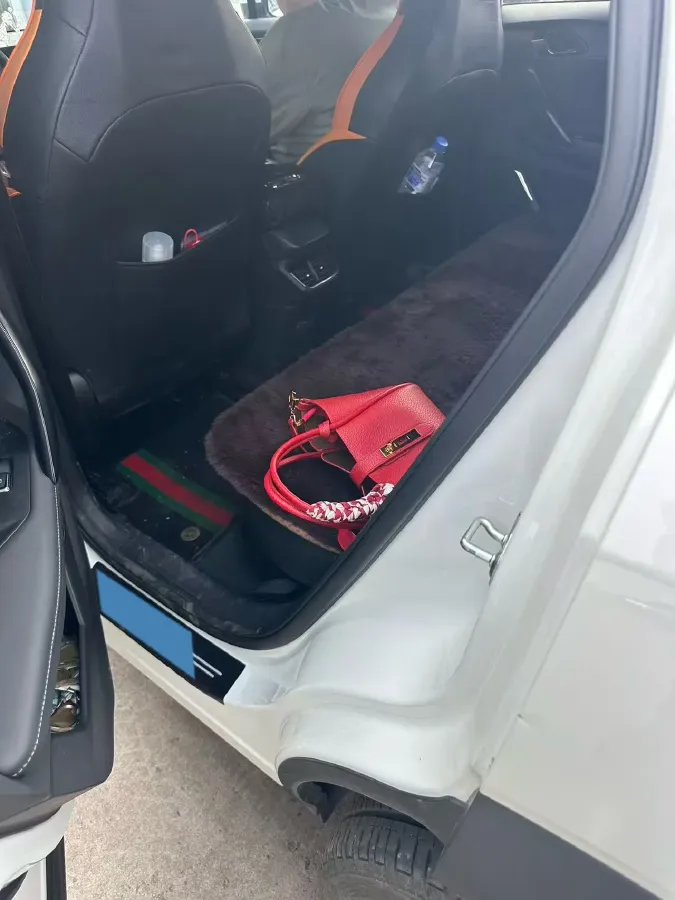 2023 LYNK&CO 06 1.5T 181HP L4 7DCT,autocango,china used car exporter,china ev exporter,chinese used car exporter,chinese used ev exporter