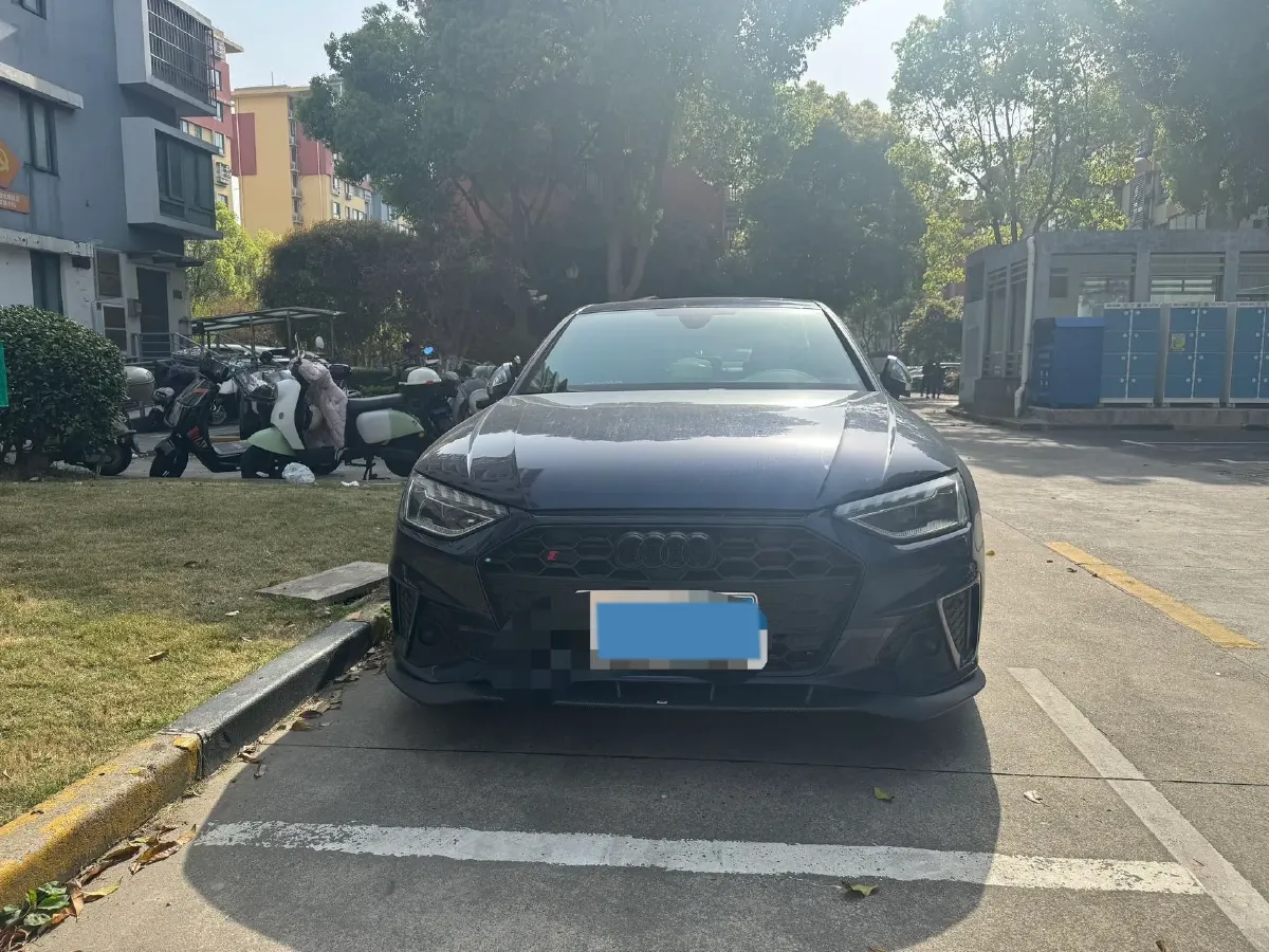 2022 Audi S4 3.0T 354HP V6 8AT,autocango,china used car exporter,china ev exporter,chinese used car exporter,chinese used ev exporter