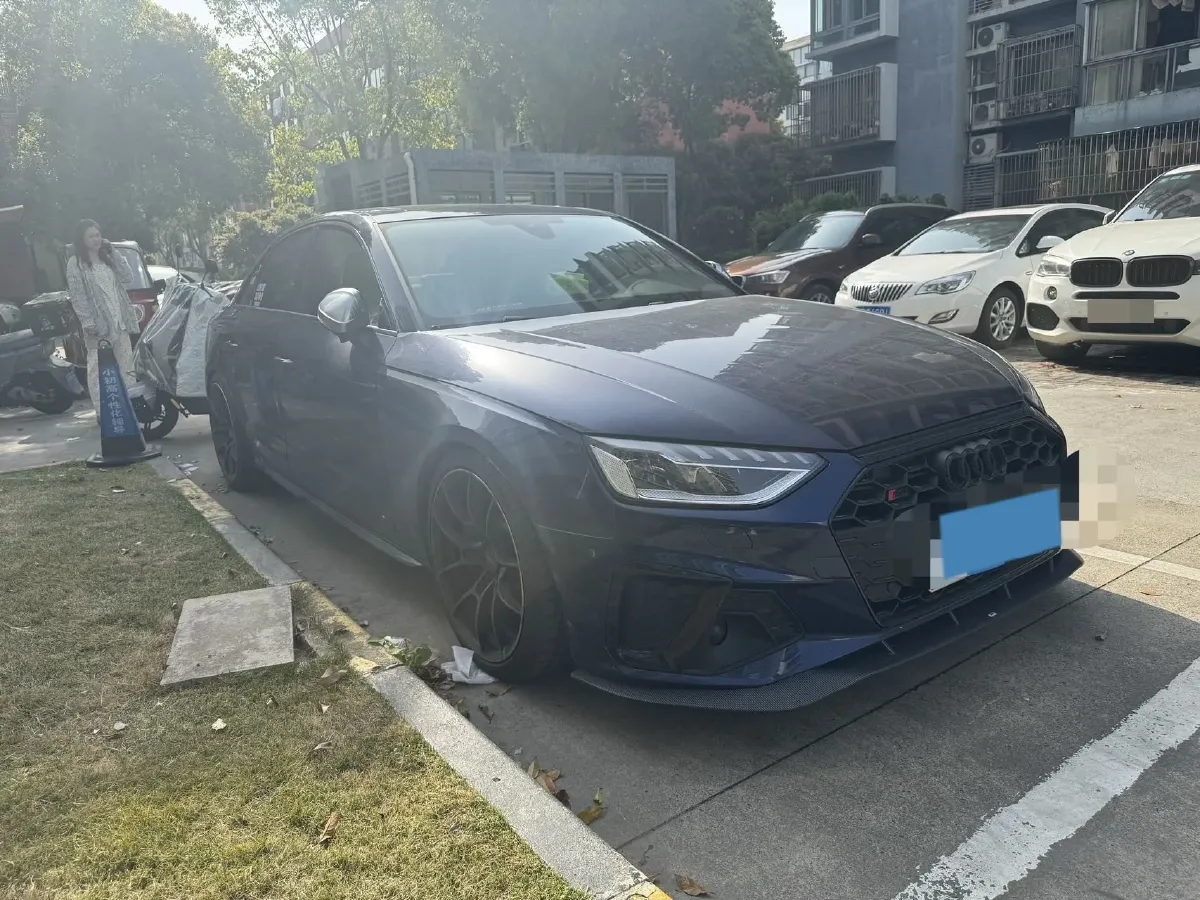 2022 Audi S4 3.0T 354HP V6 8AT,autocango,china used car exporter,china ev exporter,chinese used car exporter,chinese used ev exporter