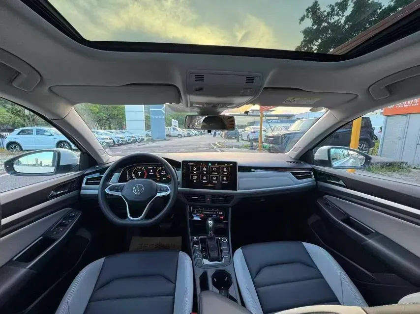 2023 Volkswagen Bora 1.5T 160HP L4 7DCT,autocango,china used car exporter,china ev exporter,chinese used car exporter,chinese used ev exporter