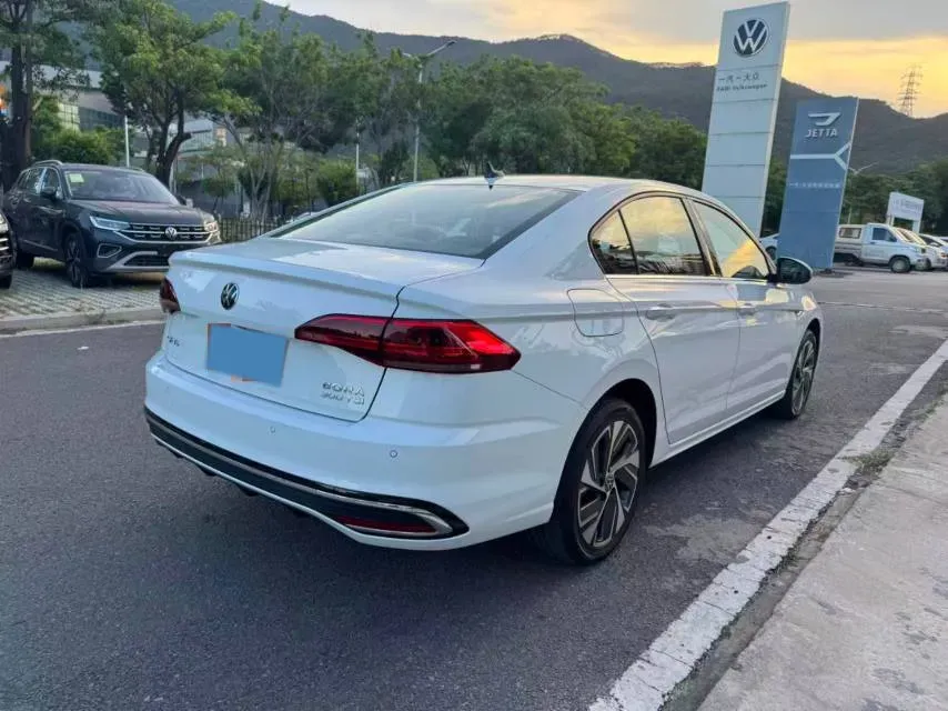 2023 Volkswagen Bora 1.5T 160HP L4 7DCT,autocango,china used car exporter,china ev exporter,chinese used car exporter,chinese used ev exporter