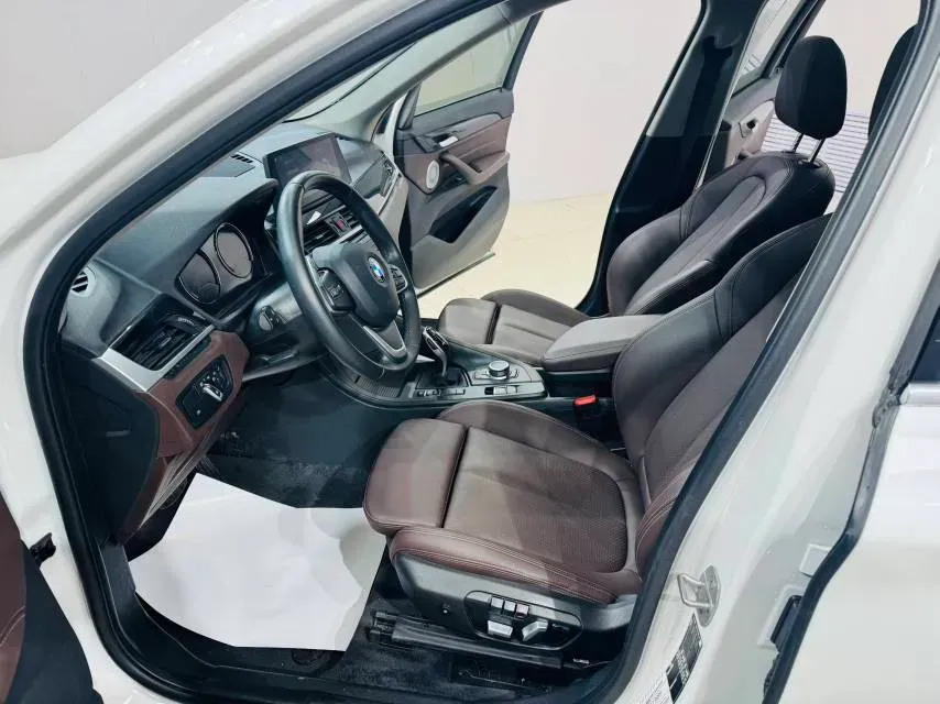 2022 BMW X1 1.5T 140HP L3 7DCT,autocango,china used car exporter,china ev exporter,chinese used car exporter,chinese used ev exporter