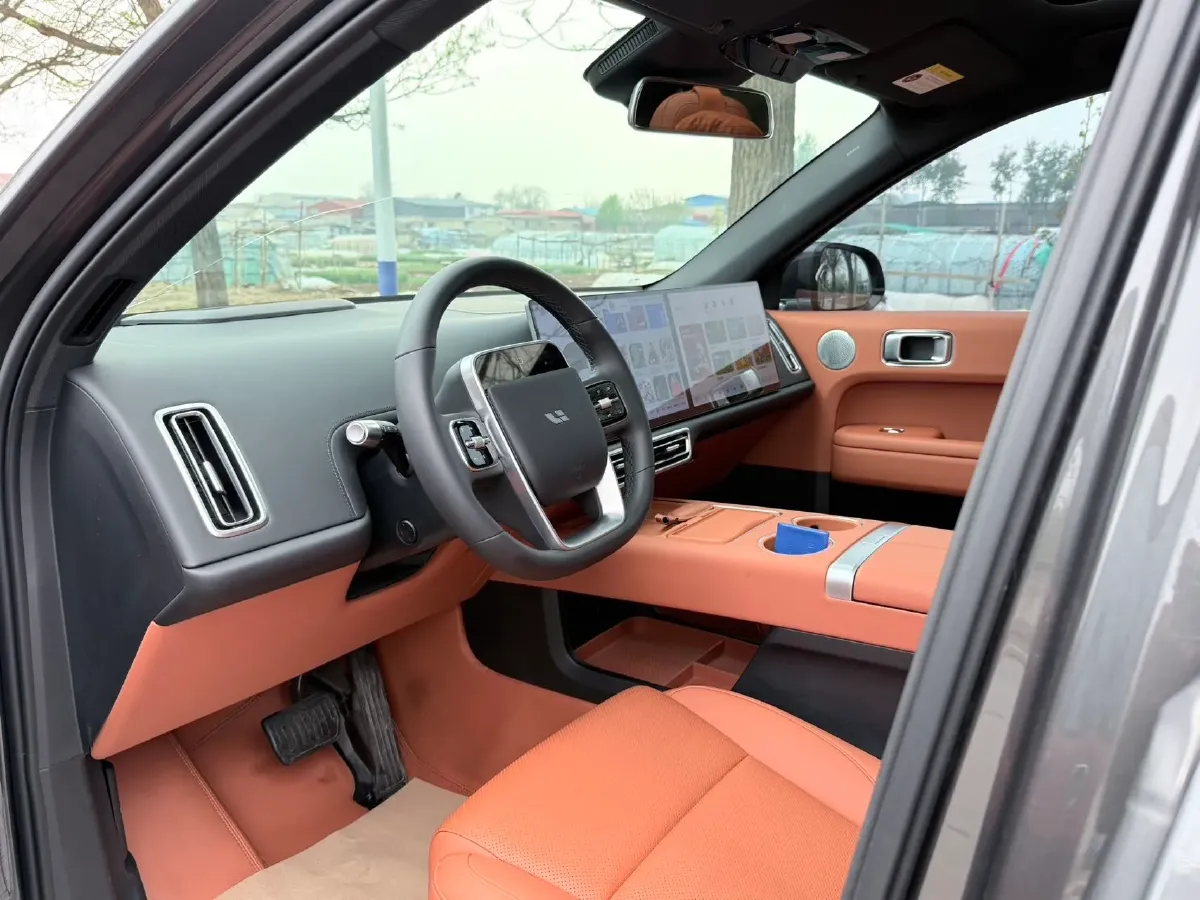 2024 Li L6 Range Extended 154HP L4 REEV 36.8KWH,autocango,china used car exporter,china ev exporter,chinese used car exporter,chinese used ev exporter