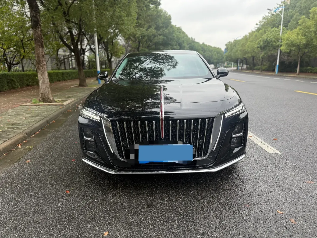 2023 HongQi H5 1.5T 169HP L4 7DCT,autocango,china used car exporter,china ev exporter,chinese used car exporter,chinese used ev exporter