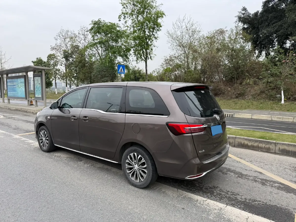 2023 Buick GL8 2.0T 237HP L4 9AT,autocango,china used car exporter,china ev exporter,chinese used car exporter,chinese used ev exporter