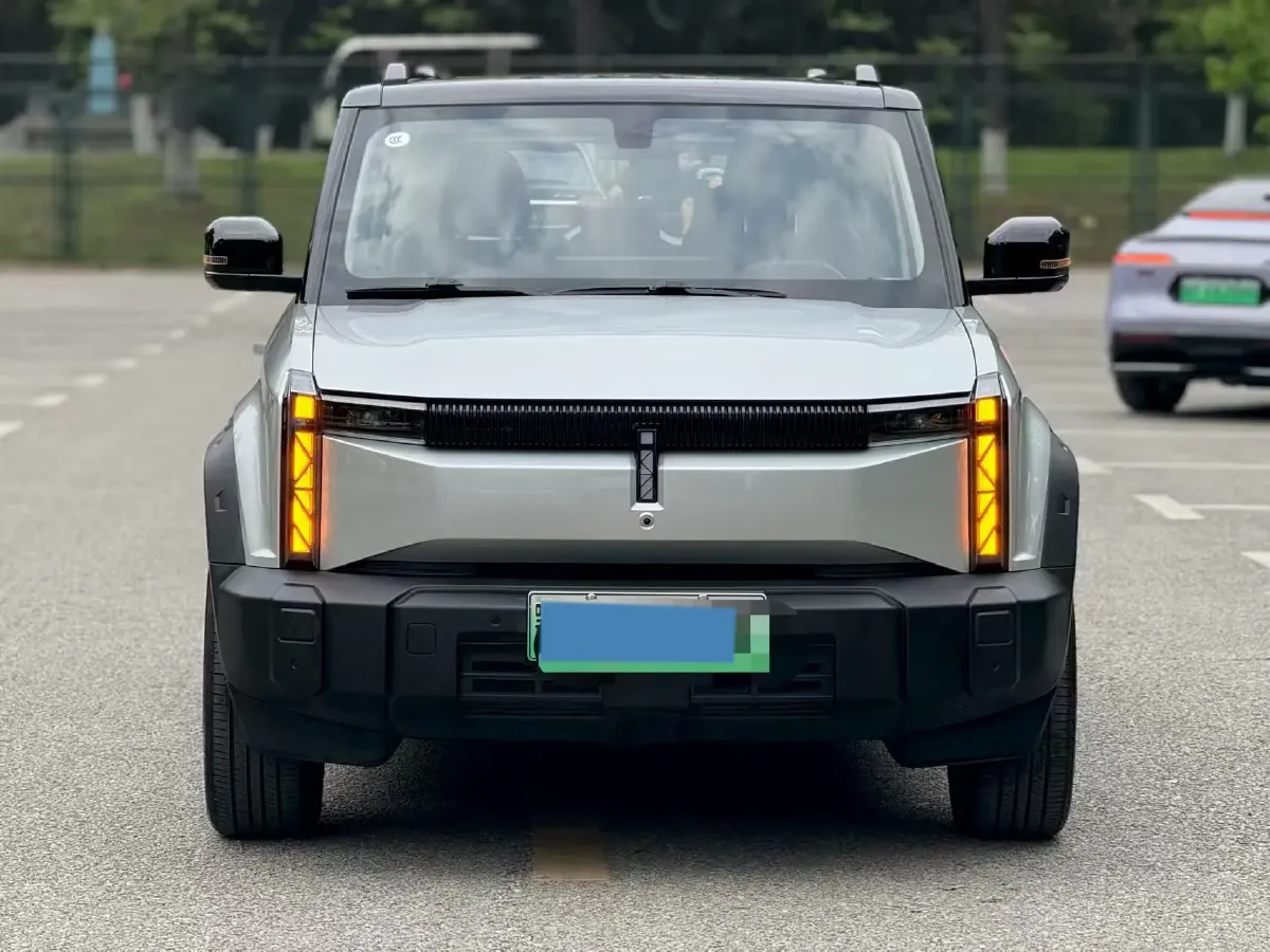 2024 iCAR iCAR 03 BEV 65.69KWH,autocango,china used car exporter,china ev exporter,chinese used car exporter,chinese used ev exporter