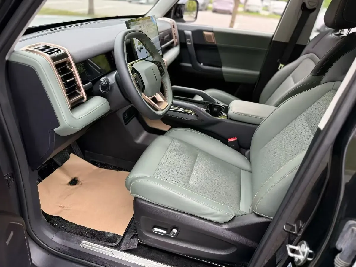 2024 iCAR iCAR 03 BEV 65.69KWH,autocango,china used car exporter,china ev exporter,chinese used car exporter,chinese used ev exporter