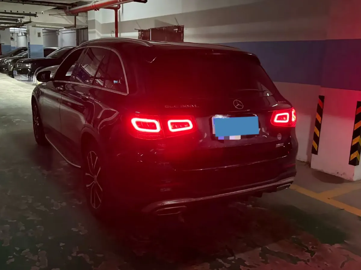 2021 Mercedes-Benz GLC Class 2.0T 258HP L4 9AT,autocango,china used car exporter,china ev exporter,chinese used car exporter,chinese used ev exporter