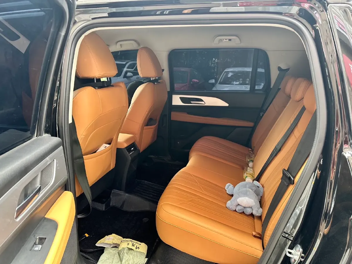 2025 Haval H5 2.0T 224HP L4 8AT,autocango,china used car exporter,china ev exporter,chinese used car exporter,chinese used ev exporter