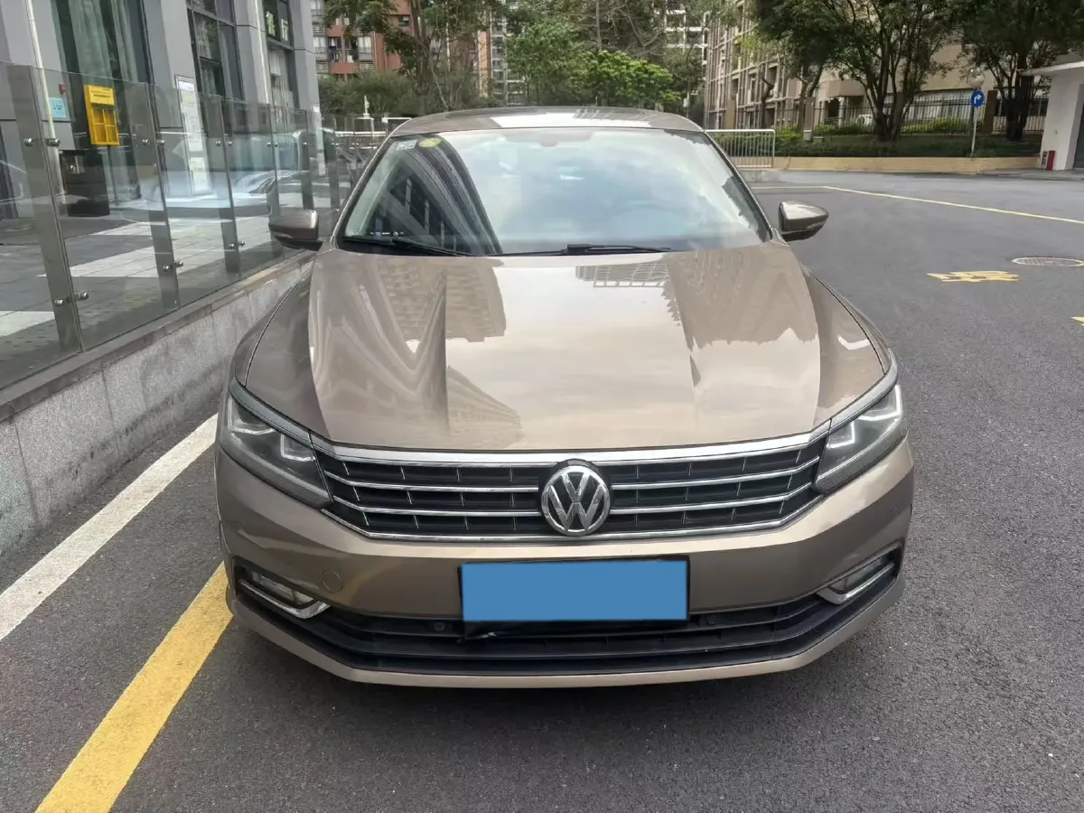 2017 Volkswagen Passat 1.8T 180HP L4 7DCT,autocango,china used car exporter,china ev exporter,chinese used car exporter,chinese used ev exporter