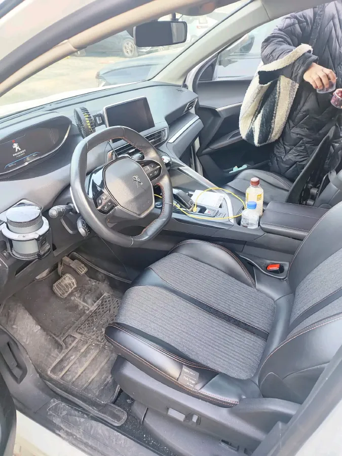 2019 Peugeot 5008 1.8T 204HP L4 6AT,autocango,china used car exporter,china ev exporter,chinese used car exporter,chinese used ev exporter