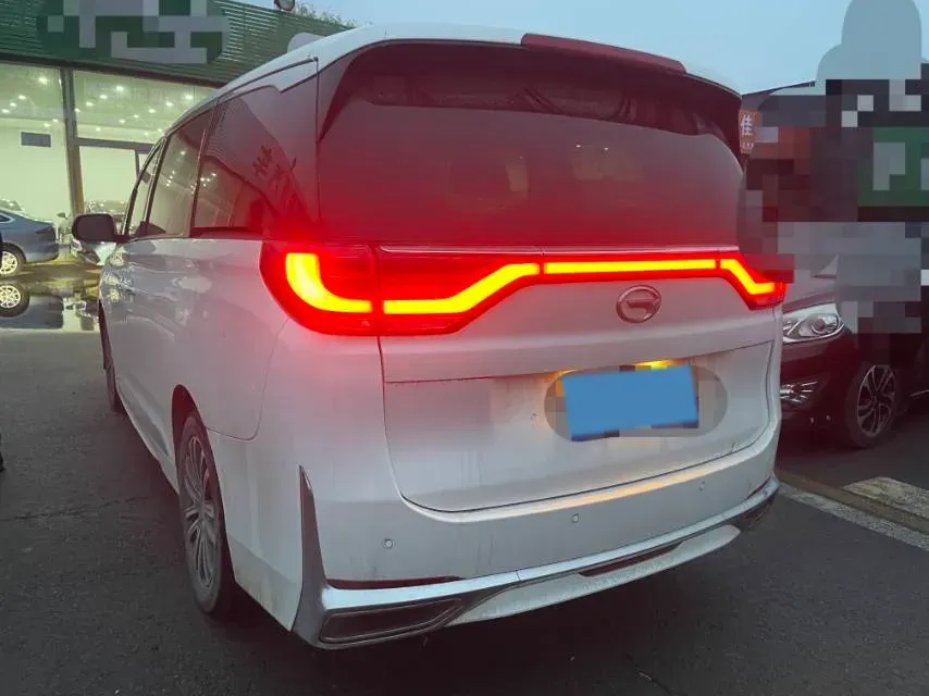 2021 GAC Trumpchi M8 2.0T 252HP L4 8AT,autocango,china used car exporter,china ev exporter,chinese used car exporter,chinese used ev exporter